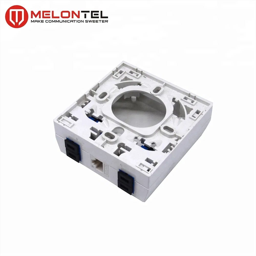 Wall Mount Type 86 Type Indoor Plastic 4 Core Fiber Optic Junction Box